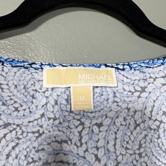 Michael Kors Women's Blue Swirl Y2K Buckle Accent Top - Medium - Empire Waist - Picture 5 of 7